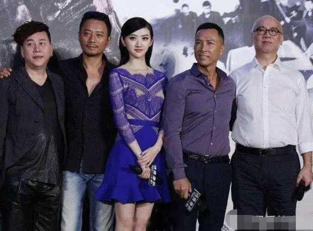 现在知道景甜有多白了吧？