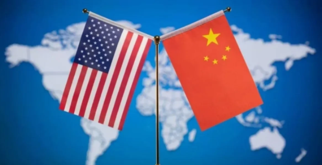 在美国不得不给贸易战降温之后，美媒声称，如果说美中这出关税大戏告诉了我们什么，那