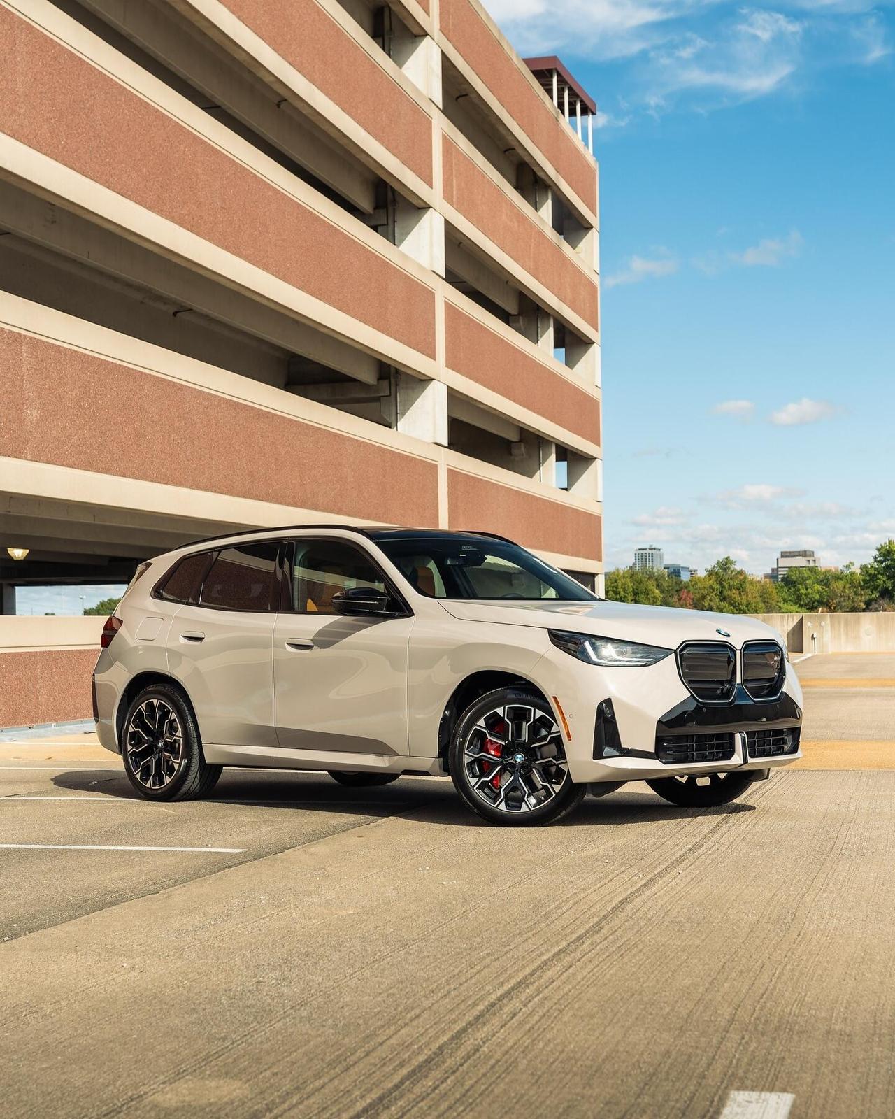 宝马X3值不值得买？核心亮点与公认短板全解析在30-50万级豪华中型SUV