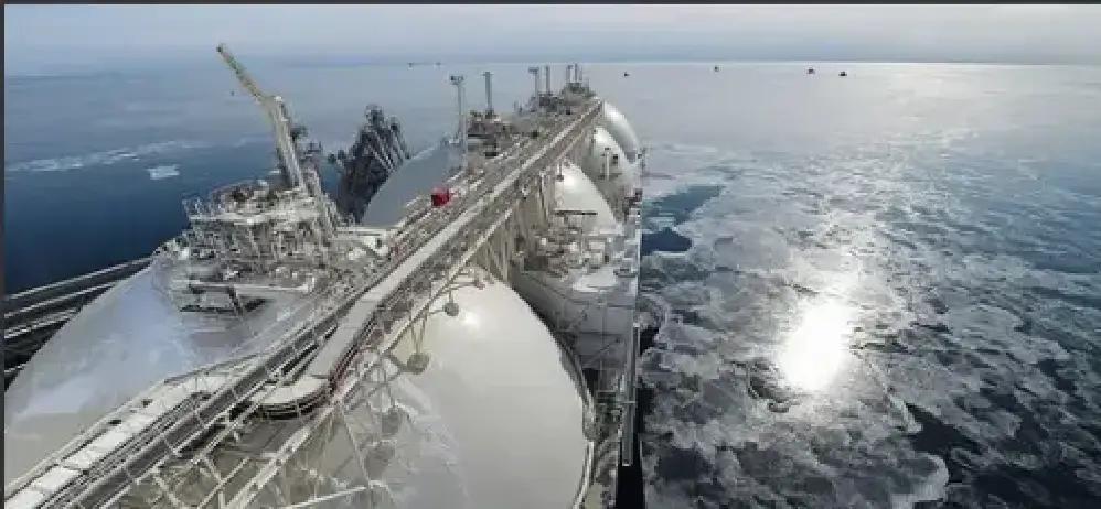 快讯！快讯！俄罗斯方面突然宣布了继续向中国发运液化天然气。12月8日