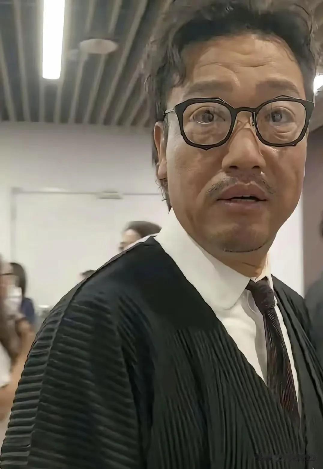 瘦下来的贾冰，你可能无法体会此刻他喜悦的心情，以前胖的时候，多少有些不太自信，甚