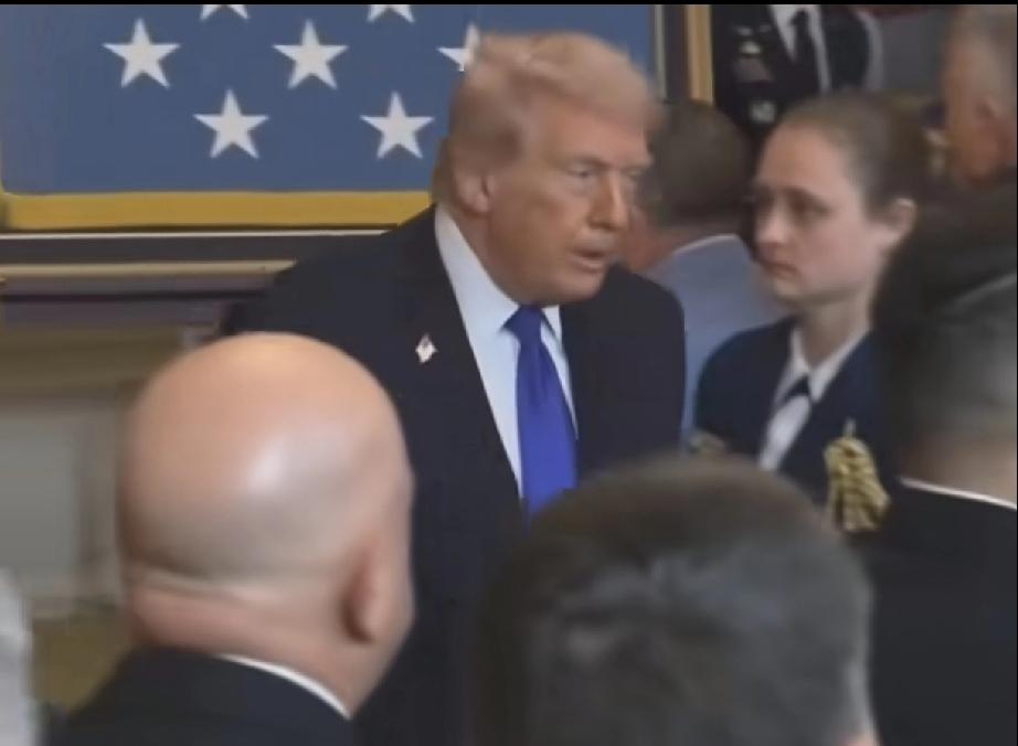 中国拒绝特朗普访问会产生何种后果？豆包：短期代价较大、长期利大于弊，世界呈现两