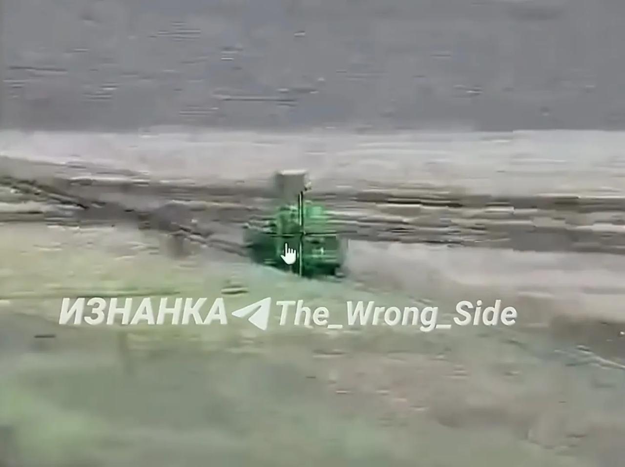 乌军部署在波尔塔瓦州的德制IRIS-T防空导弹系统的核心——澳大利亚研制生产的C