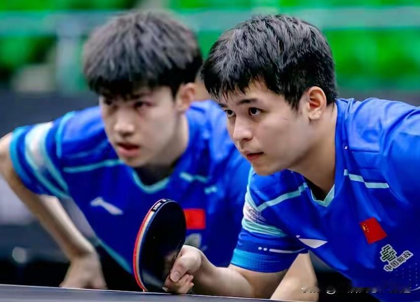 林诗栋/黄友政3-2绝杀，男双四强全部落位，法国竟成最大赢家🌹2月25日晚