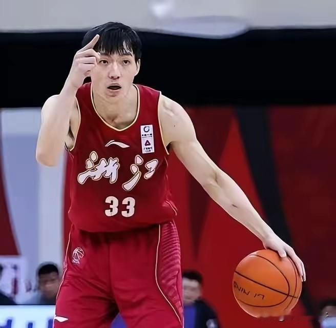 正能量球队的代表人物吴前对迪亚洛做出来了客观评价，与那些对迪亚洛不停挑衅者相比，