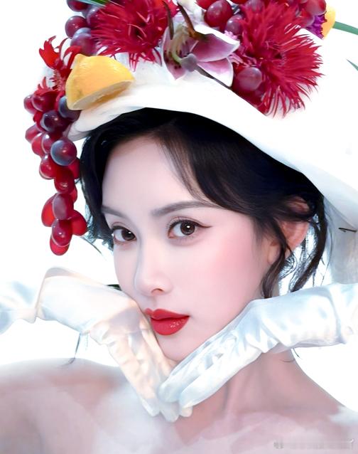 孟子义好六夜彩排带了额链双11疯狂好六夜孟子义的彩排细节处理得非常到位，额链的还