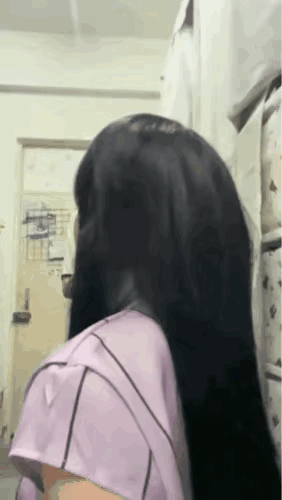 雏田：我看了这个，我怎么有了噶她的冲动了呢？