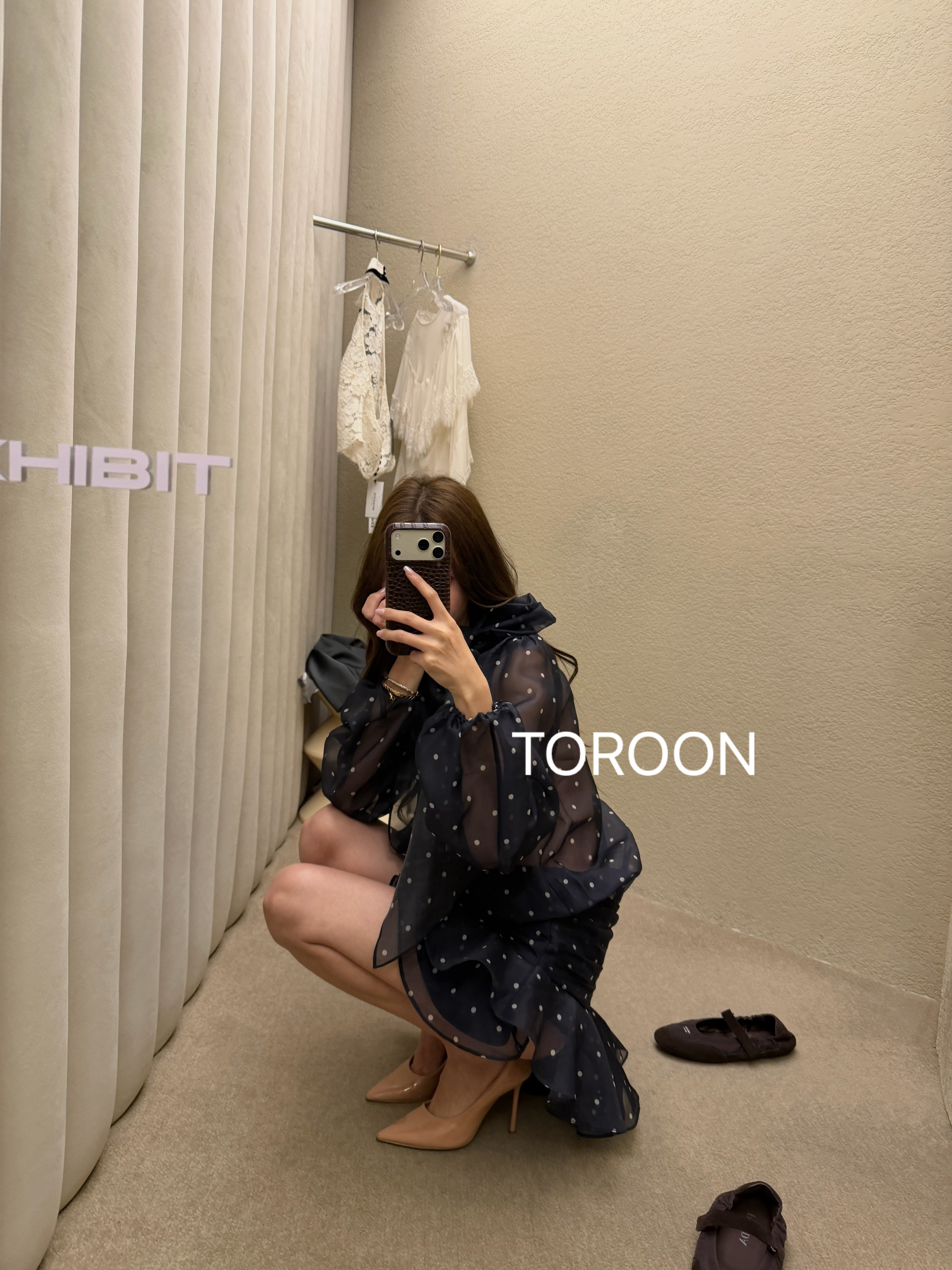 我现在真的是一点都不敢发照片每次想个日常照片自己店铺还没用呢别的店铺都给我用了