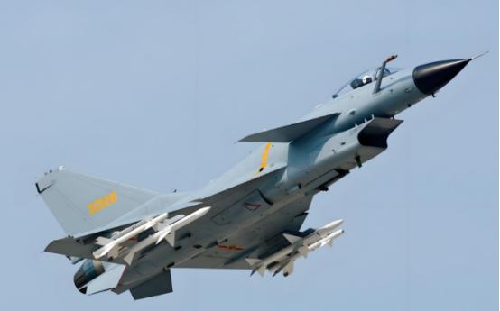 现在终于搞明白了，歼10C之所以在国际市场上不吃香，是因为很多国家都在等待土耳其