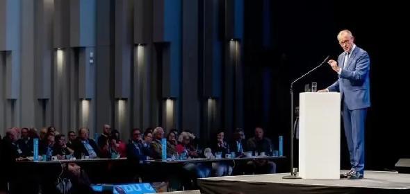 德国人终于挑明了，当他们揭开这个真相的盖子，欧洲人最后的遮羞布彻底撕裂！欧洲最