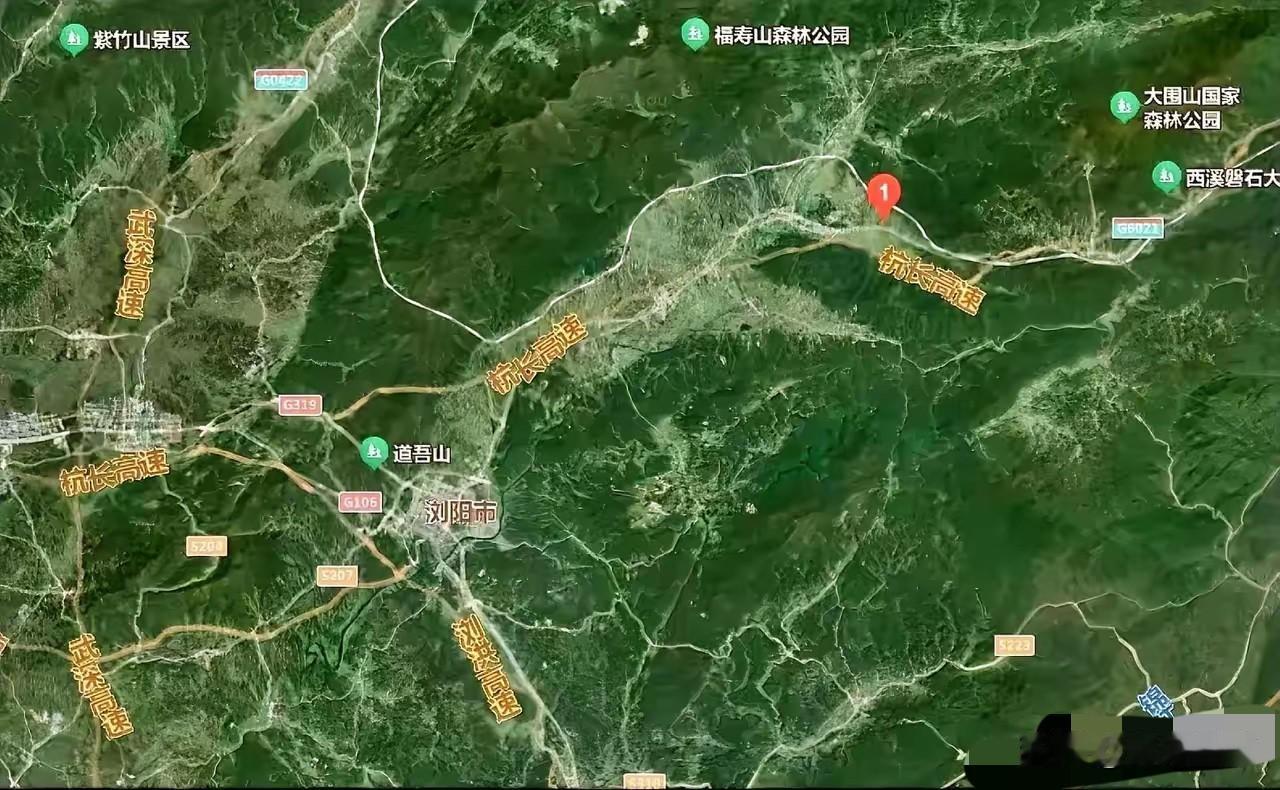 长沙浏阳市华盛烟花制造燃放有限公司，法定代表人胡正平，早在2000年8月就扎根入