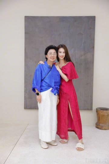 黄圣依是妈妈是女儿2收官文黄圣依告别是妈妈是女儿2到了和节目中那个时刻担心妈妈