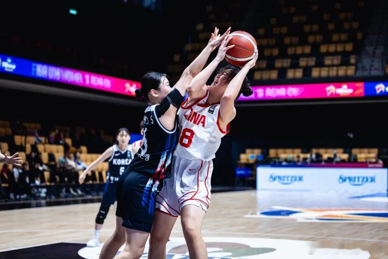 37分大胜！中国U18女篮106-69大胜韩国U18女篮，获得本届U18亚洲杯季军。李沅珊狂砍35分