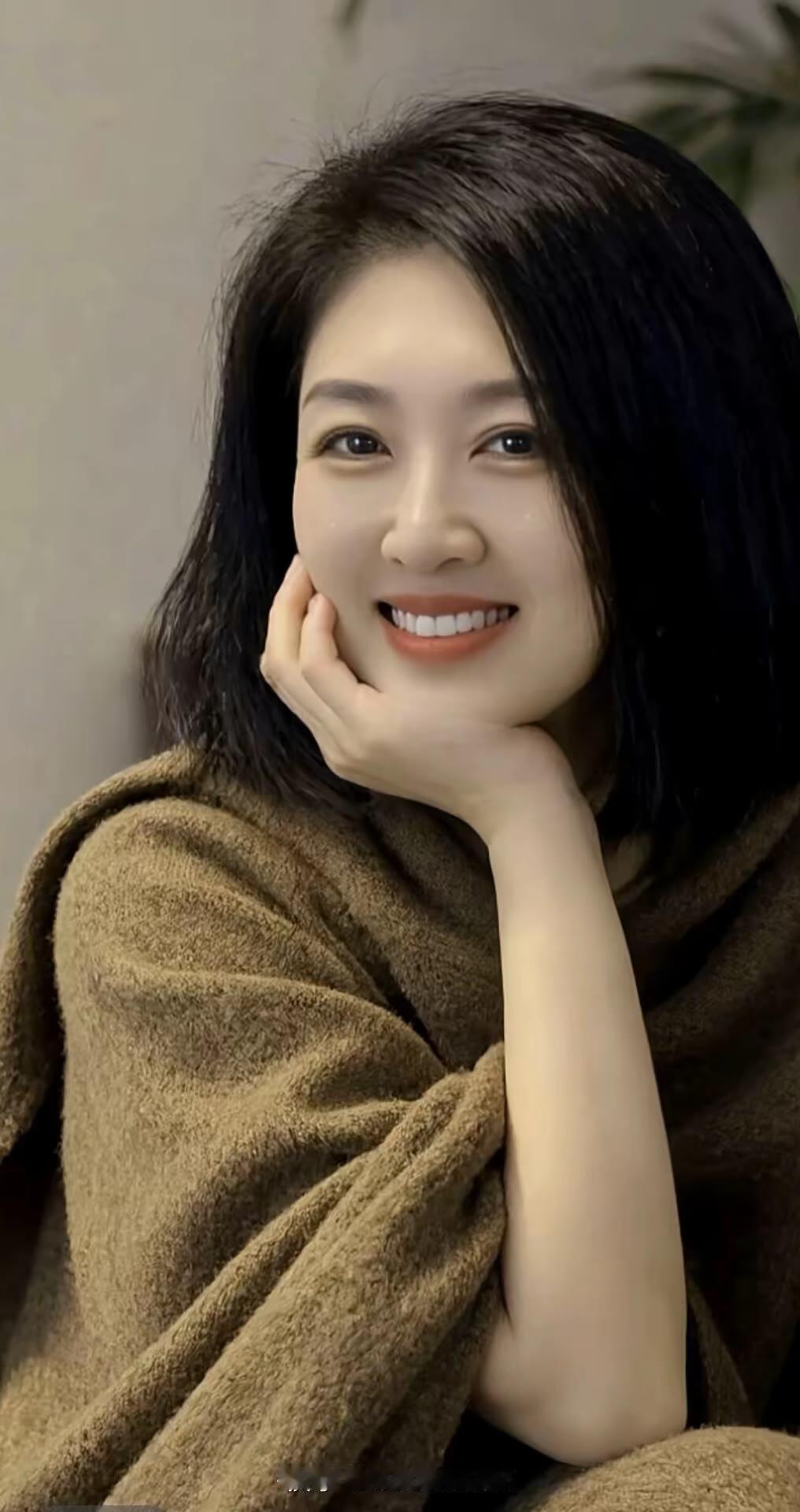 温暖冬日，微笑的午后时光🌞😊