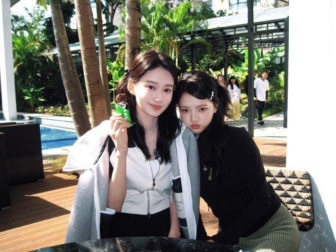 任敏五哈plog任敏晒五哈合照任敏五哈plog，任敏晒五哈合照，咱就说这个全是