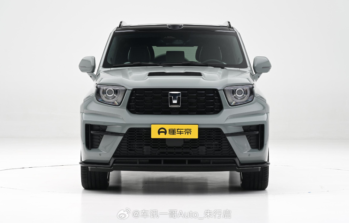 全新坦克700开启预售，43.8万起，全新坦克700Hi4-T和全新坦克700