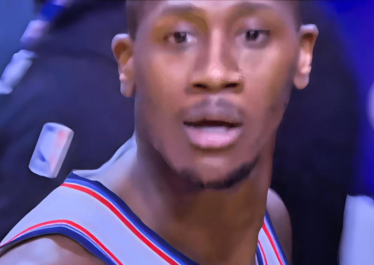 邓恩昨日被驱逐前对东契奇大喊：别xx假摔了，软蛋！在昨日快船118-135不敌