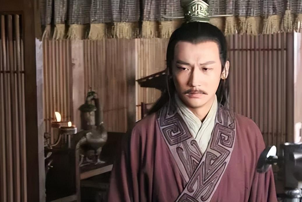 为什么扶苏接到假圣旨就自尽了，有没有其他破局的办法？公元前210年七月，秦始皇