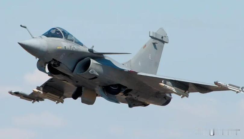 法国紧急交付20架阵风！乌克兰战场风云突变？俄苏-57遭遇最强挑战者来源: