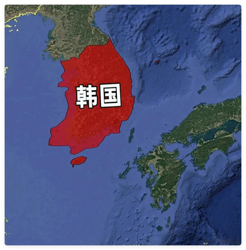 世界杯噩梦！韩国球员心态崩了：2场拿1分就出线结果2连败。孙兴慜把球衣拉起