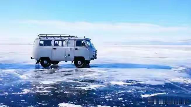 7名中国游客贝加尔湖溺亡！这湖水若平摊到全中国，平均水深2.4米。听到这个