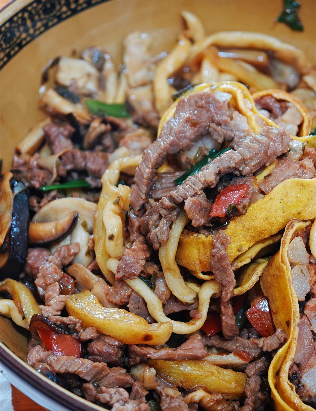 在诸暨必须来一碗次坞打面🍜还得加份蛋卷我的美食日记我的宝藏食谱诸暨·忠忠打面