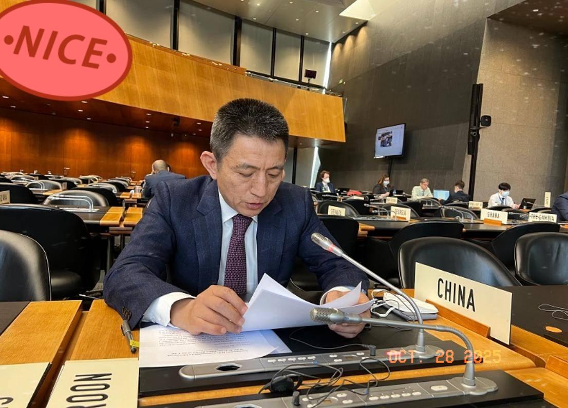李成钢这下出名了！不仅东方大国，全世界人民都知道了，因为他的英语。在国际谈