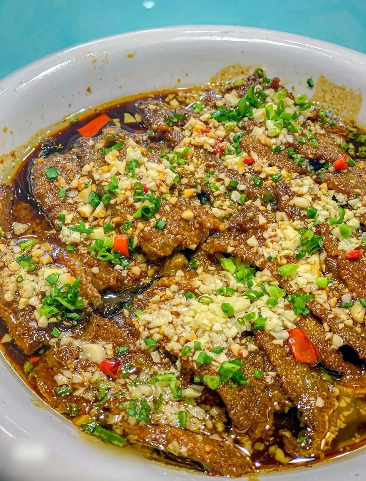 武汉美食，这家人气口味店，您来打卡过吗？王翠翠居民楼烧菜店美食推荐：1、非