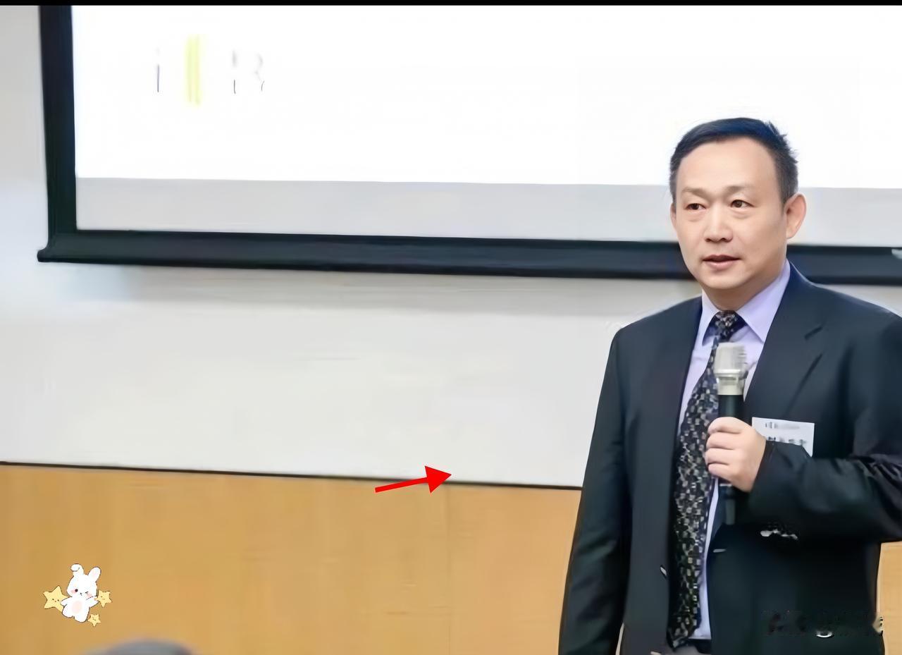 卢麒元这番直言，堪称一记响亮耳光，狠狠打醒了无数装睡之人！他坦言，自己悉心带教