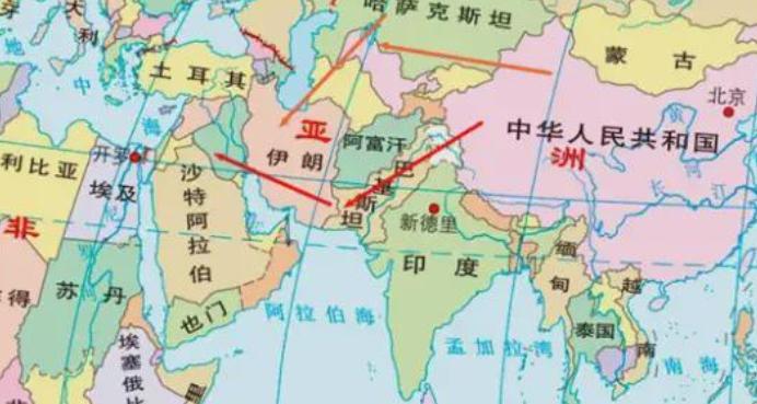 印度退役军官画了一张"瓜分中国地图"，然后被现实狠狠打脸2023年，一个退役