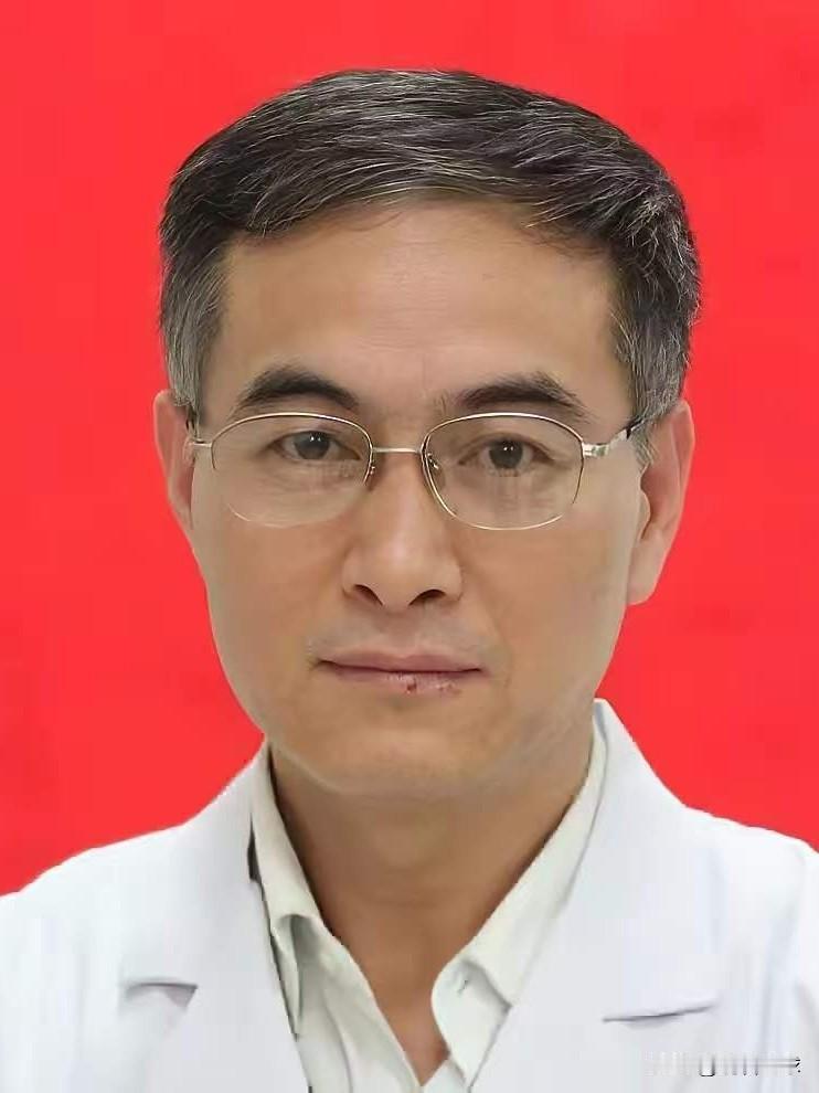 医生王福建到底有多可恨！农民工工地被绞断四根手指，全家砸锅卖铁凑了14万救命钱做