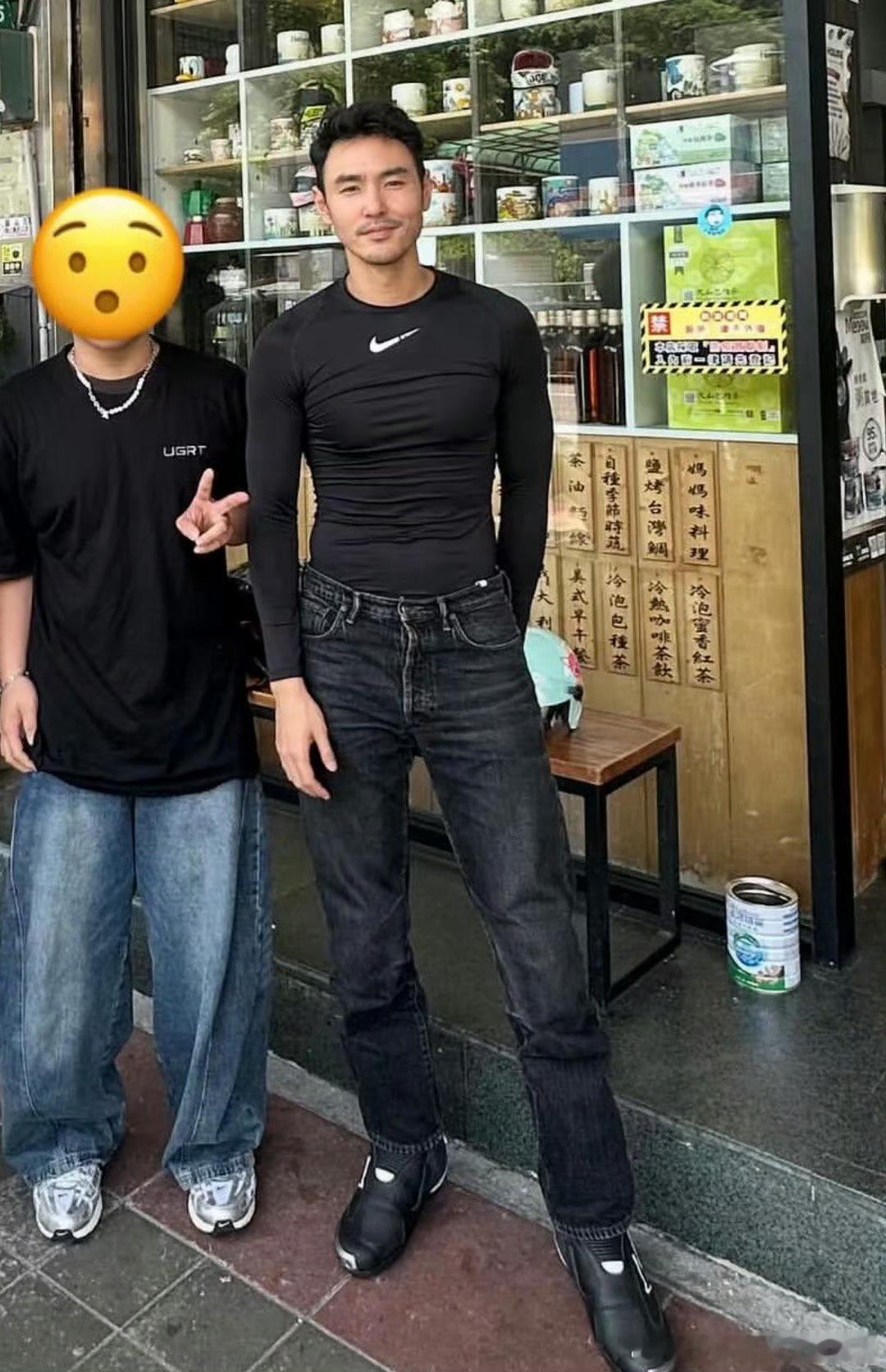 阮经天是穿了聚拢的内衣吗好搞笑的词条[？？？]​