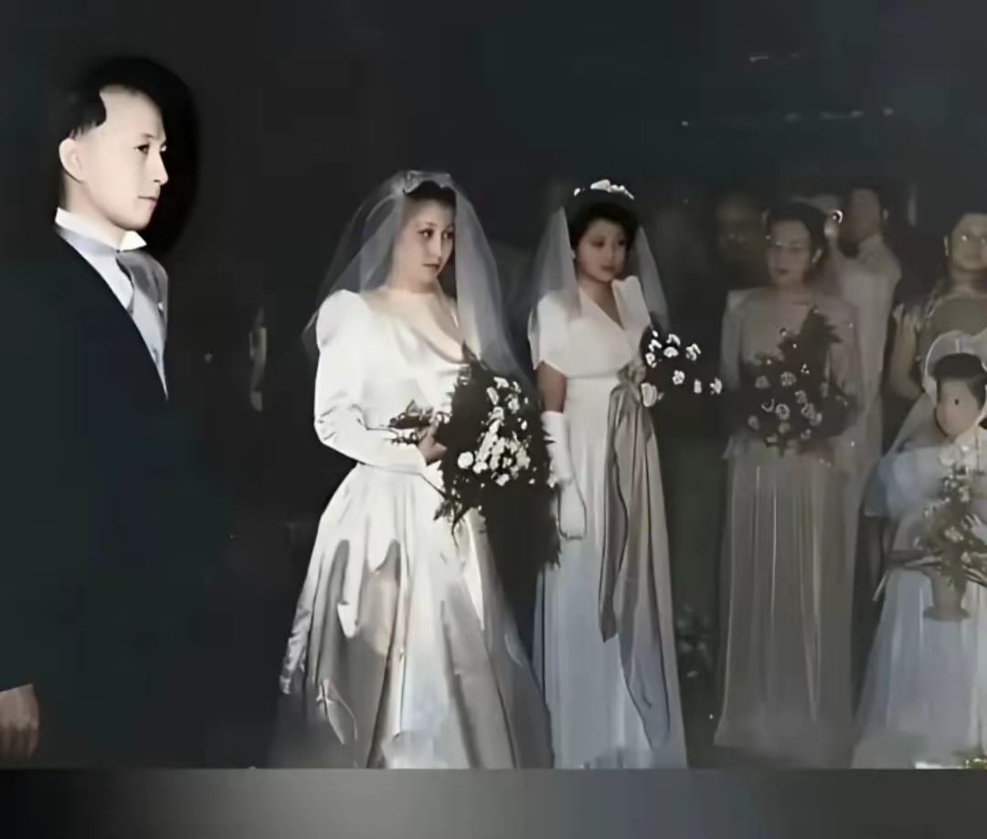 1947年上海，和平饭店，钱学森与蒋英在此缔结良缘。
