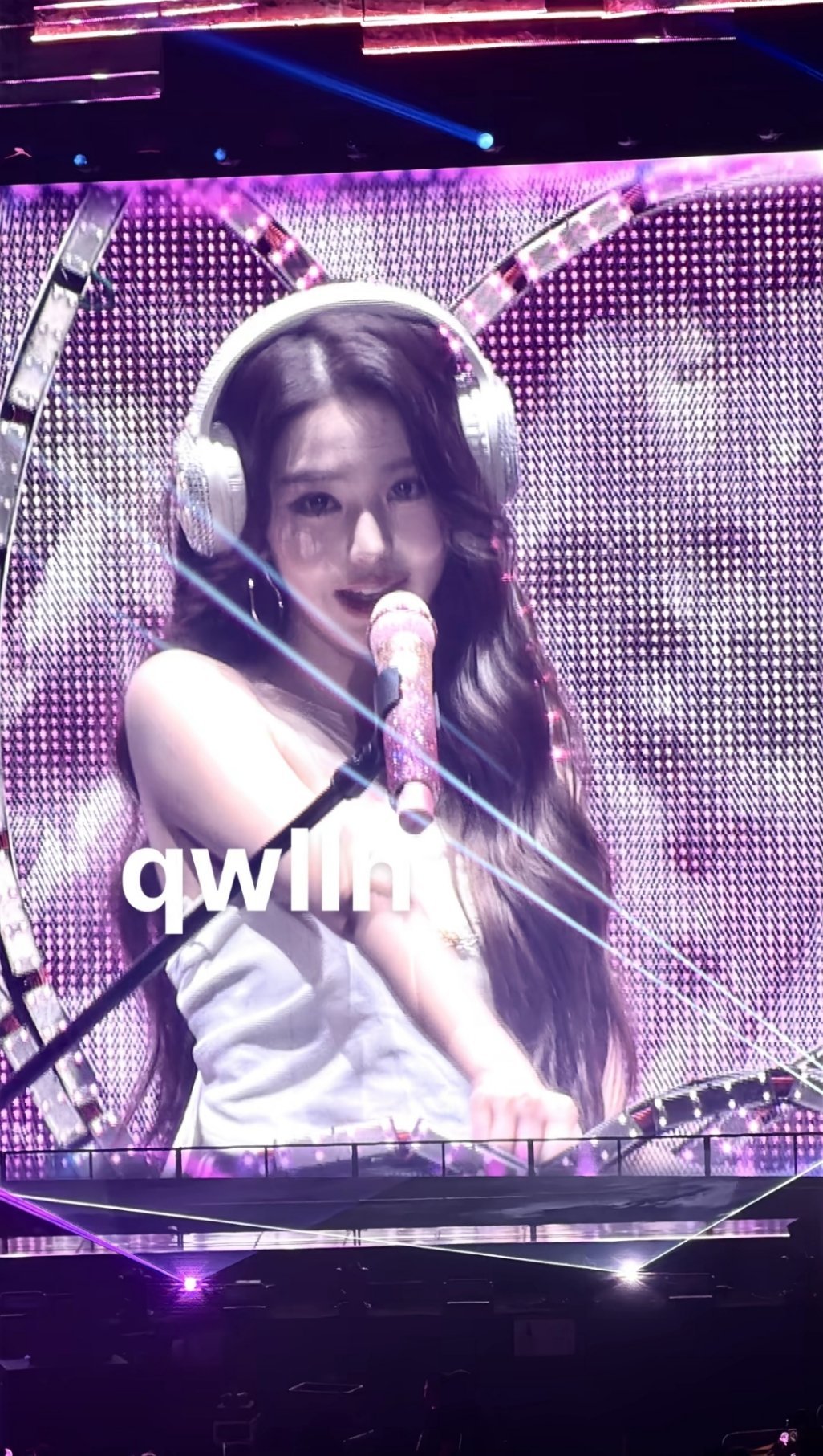 【张元英】大屏完全美神…crlogo张元英soloive舞台​​​