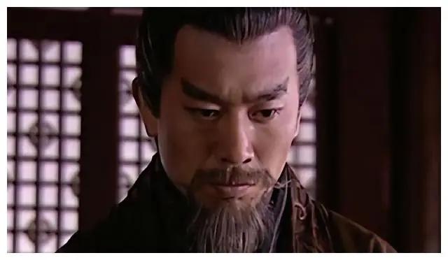 什么是推恩令呢？公元前127年正月，长安发出一道诏令，看上去像是皇帝在给天下