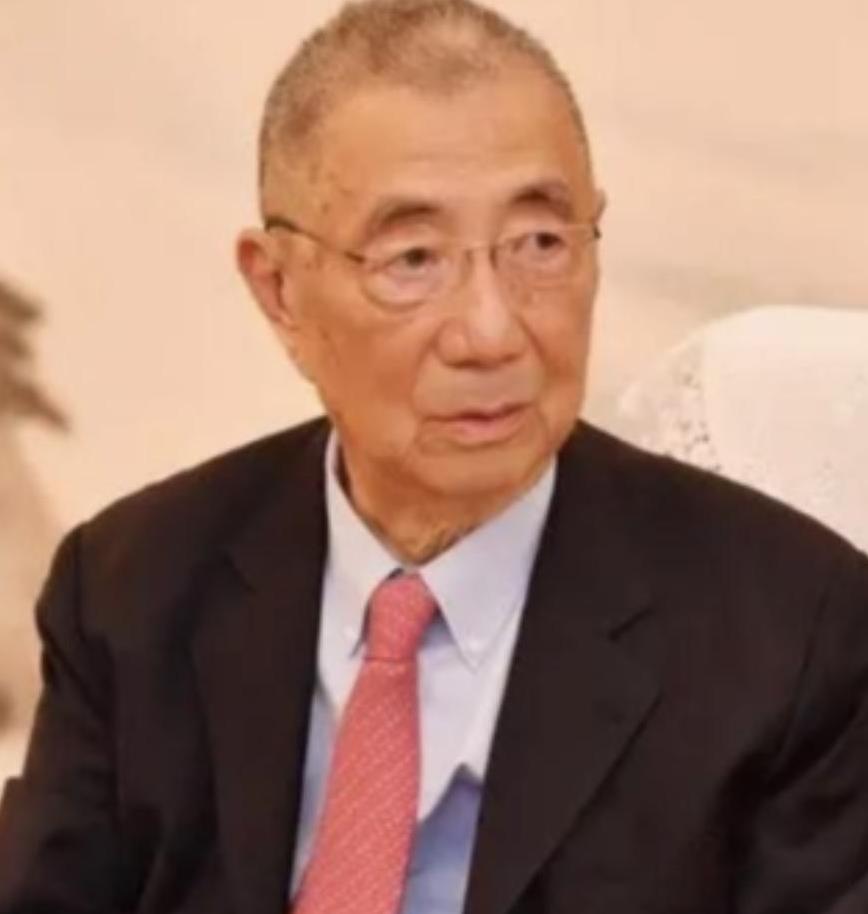 “你不能用中文演讲！”1970年，我国物理学家丁肇中在获诺贝尔奖后，想用中文演讲