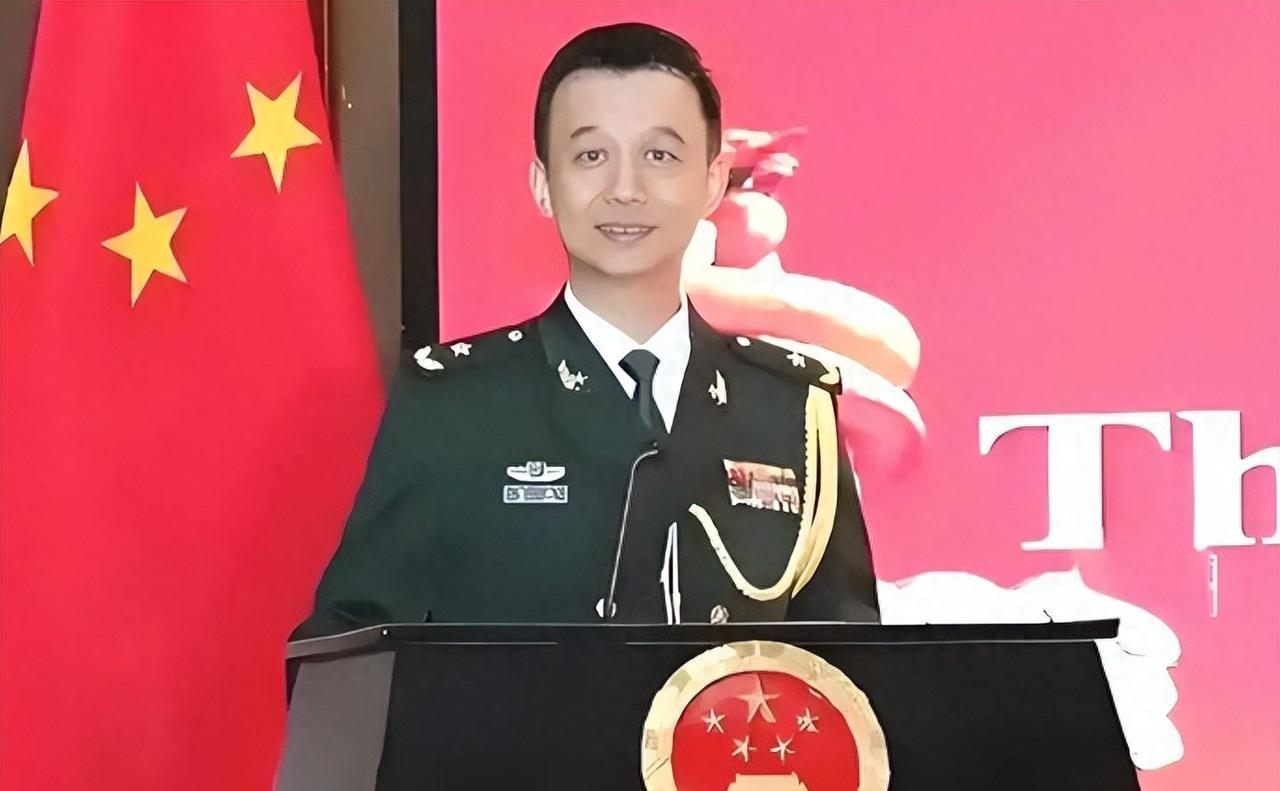 我国驻外武官都是什么级别和军衔？国防部新闻事务局原局长吴谦大校，同时也是国防部