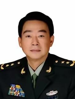 林炳尧（1944年-2025年8月18日），出生于福建晋江，1961年入伍，19