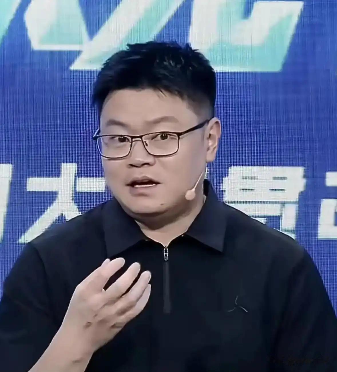 侯英超一针见血指出关键点，龙蟒组合重出江湖，将给国乒带来三大影响，第一个