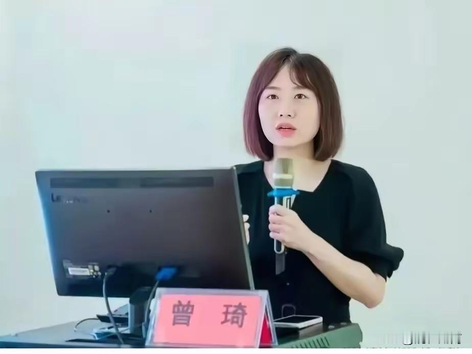 原湖南省人民医院眼科主任曾琦复出的事儿闹得沸沸扬扬。去年她和副院长的出轨事件人尽