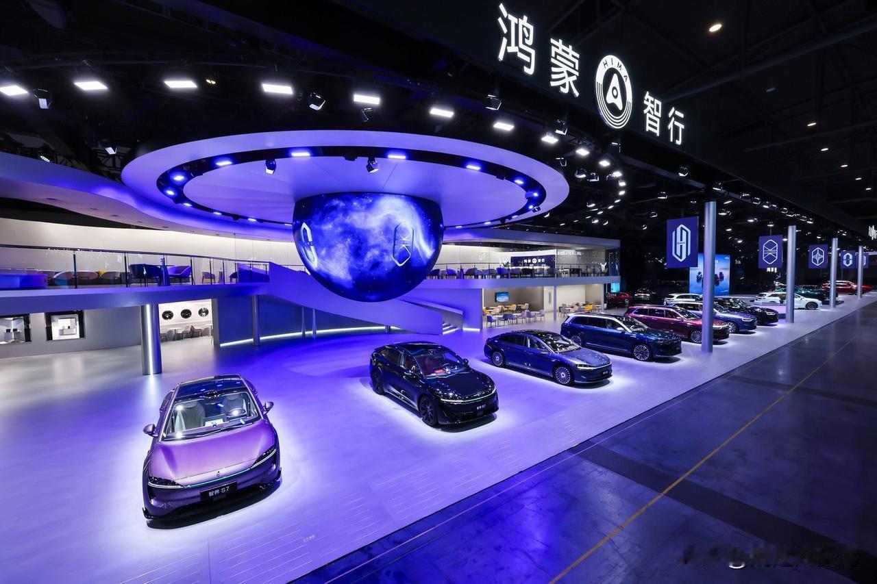 智界新款R7上市24小时大定破1万台，这个消息相信大家都知道了，单看数据就让我挺