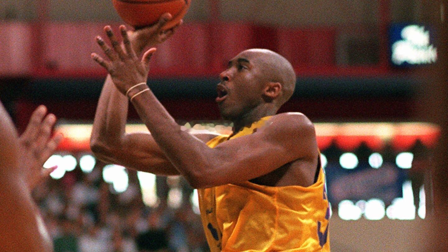 NBA总决赛张卫平点评哈珀哈珀像年轻科比篮球少年的底气张卫平指导这番点评真