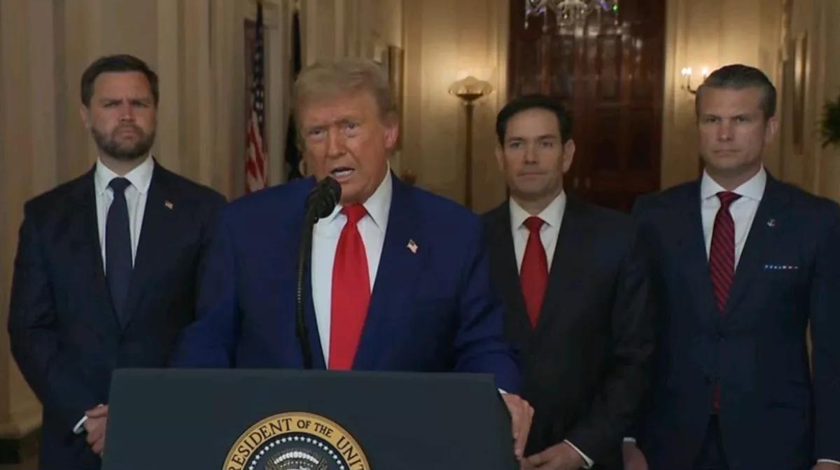 《华尔街日报》消息，当地时间22日，美国总统特朗普，在海湖庄园发布全国电视讲话时