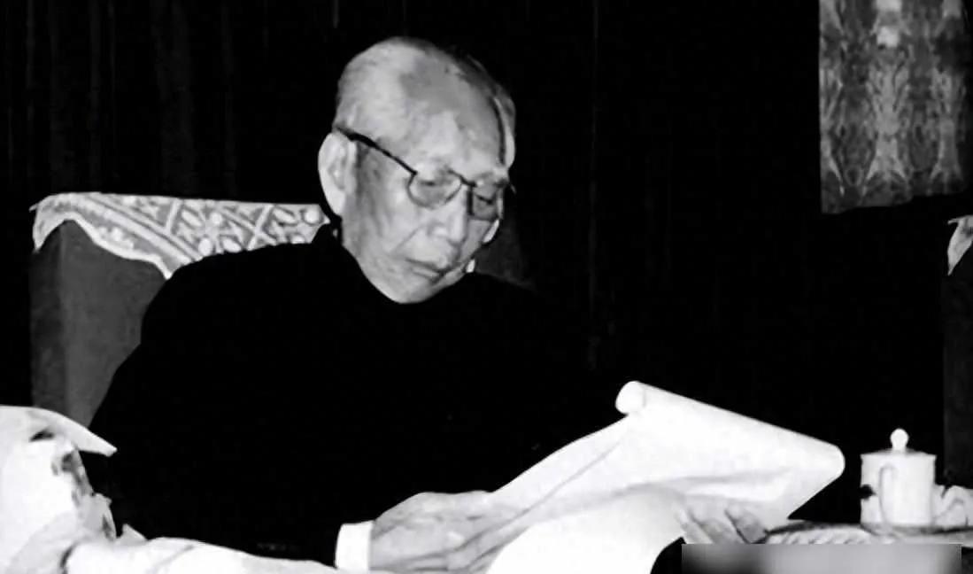 深圳破败招待所，中央大员突然造访，藏着什么秘密？1979年12月，深圳刚建市不