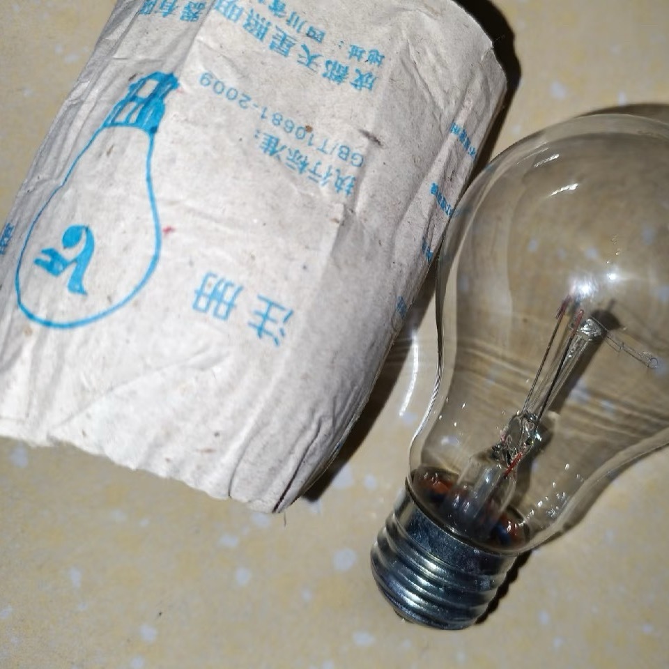 看到“中国全年用电量是美国两倍还多”的新闻：瞬间被四川农村的变迁记忆击中！小时候