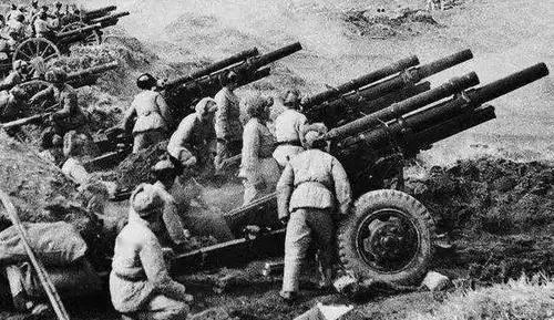 四野百万大军的武器是怎么来的？刘亚楼：并非苏联援助，朝鲜倒是支援了2000多车皮