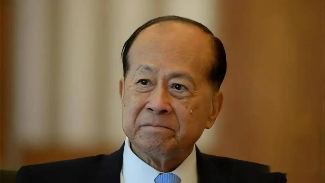 巴拿马运河港口争议正在进入新的阶段。长和集团宣布已向国际商会提起仲裁，向巴拿马政