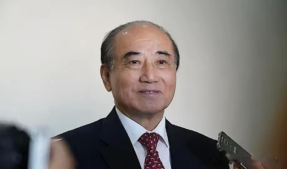 国民党最高顾问王金平提出了两岸问题的解决办法：“大陆在台湾驻军，国防外交有解放军