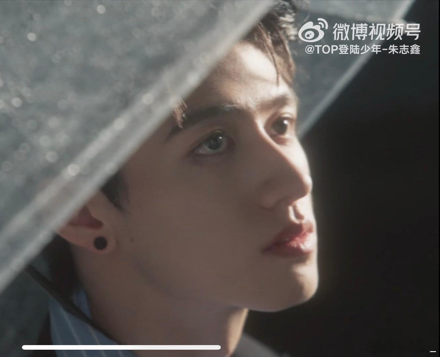 这眼睛也太大了吧