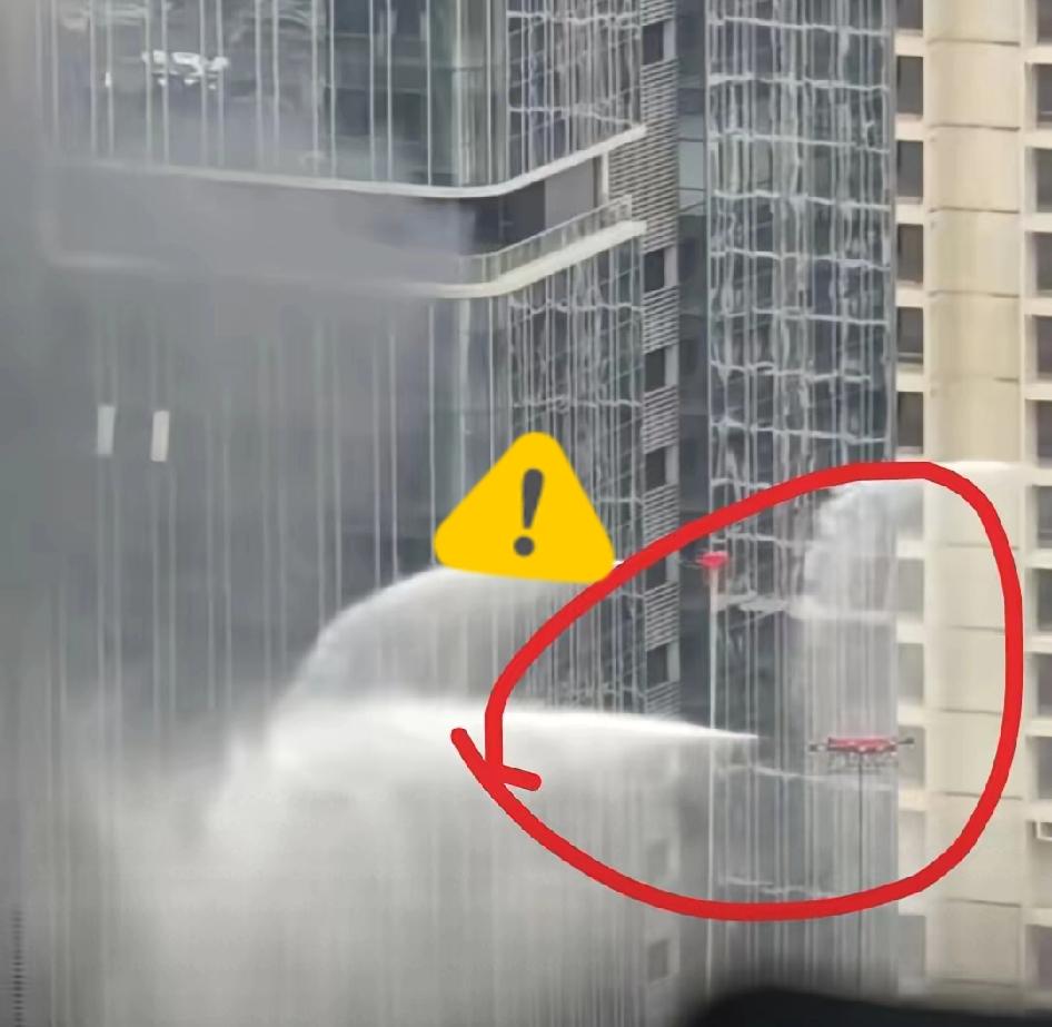 看了香港大埔的火灾，才懂深圳消防的“硬核”根本不是吹的！安全感这东西，从来都